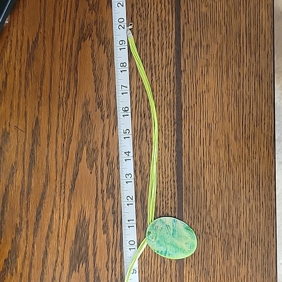 Green Necklace - Picture 9 of 10